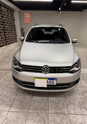 VOLKSWAGEN SPACEFOX 1.6 MI SPORTLINE 8V FLEX 4P MANUAL VOLKSWAGEN SPACEFOX 1.6 MI SPORTLINE 8V FLEX 4P MANUAL